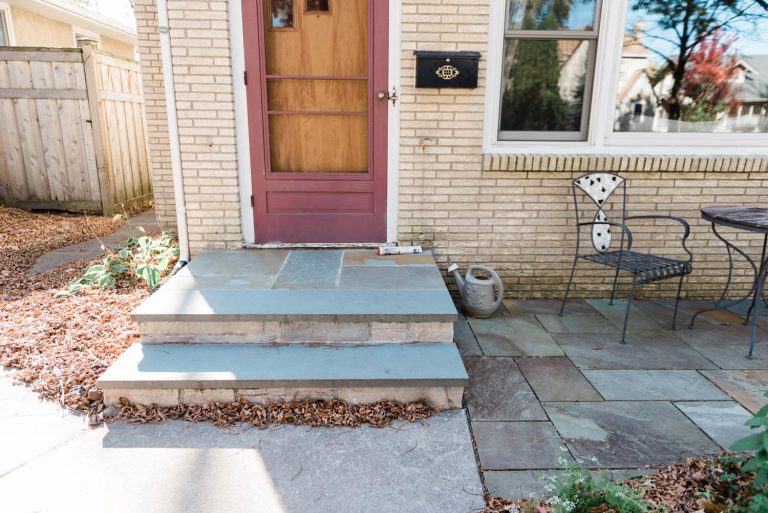 Steps – Detail Stone